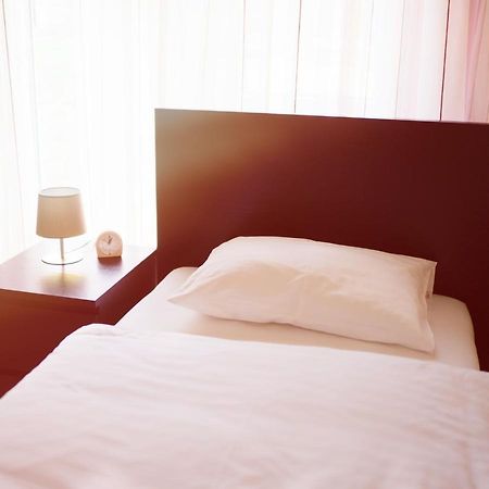 Hotel - Pension Vesta Bad Elster Zewnętrze zdjęcie